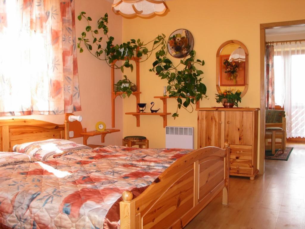 Pensjonat Lotos Крыница-Морска Номер фото